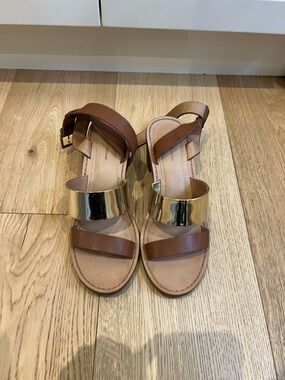Zara Brown Leather Sandals size 38 with Gold Accent